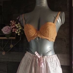 Victoria's Secret dream angels lined demi bra 32c